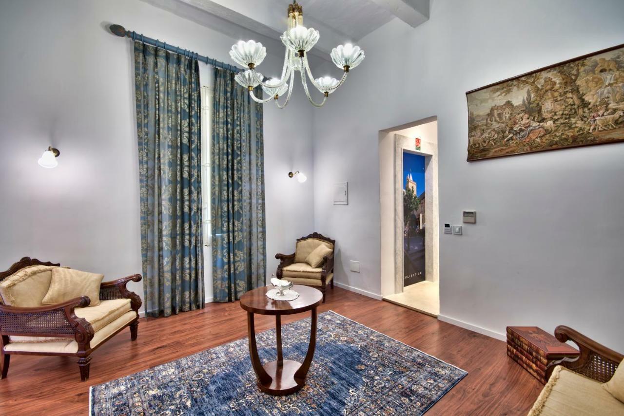 U Collection - A Luxury Collection Suites, Валета Екстериор снимка