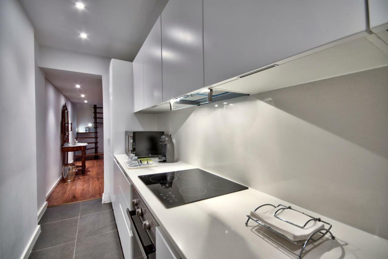 U Collection - A Luxury Collection Suites, Валета Екстериор снимка